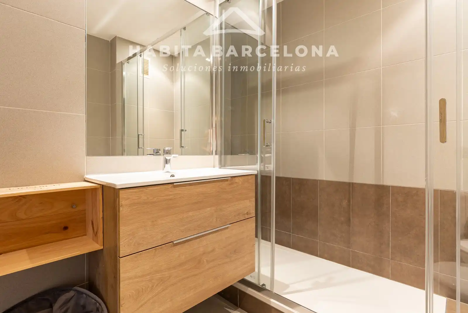 Habitación de Piso de alquiler en Barcelona con Aire acondicionado, Calefacción y Parquet