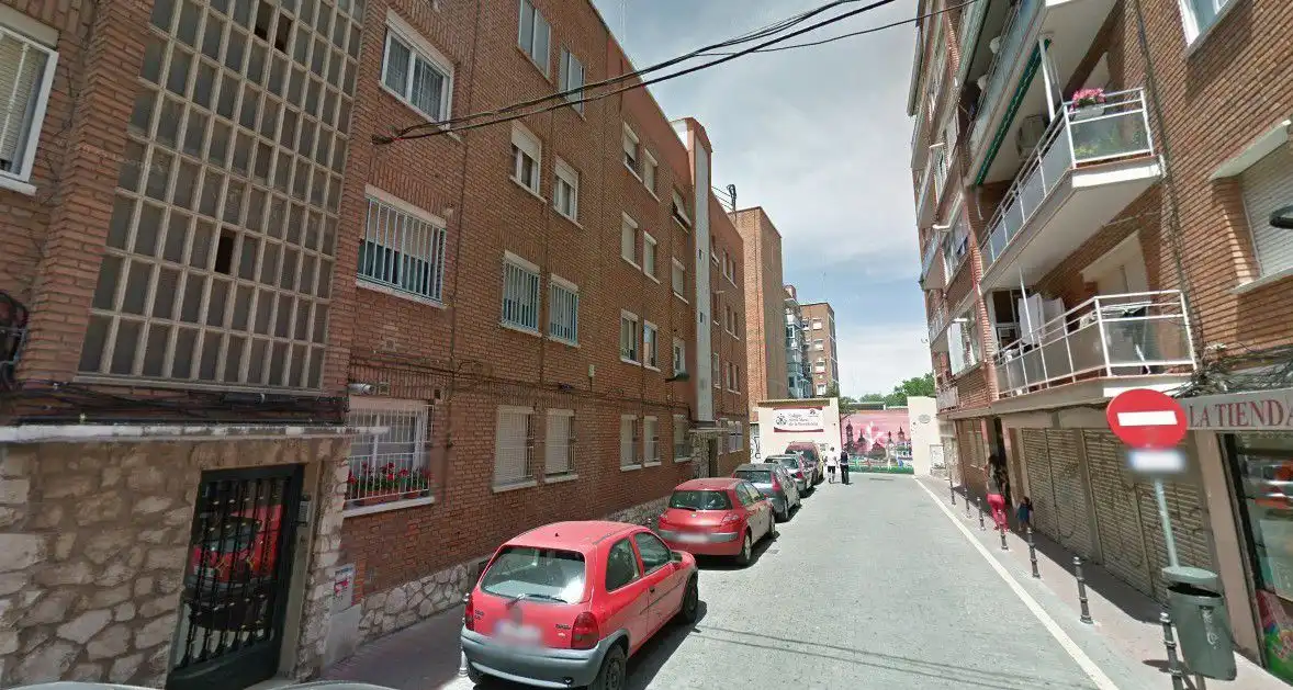 Vista exterior de Piso en venta en Alcalá de Henares con Calefacción y Terraza