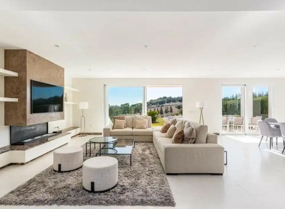 Living room of Houses for rent in Estepona  with Air Conditioner, Heating and Private garden