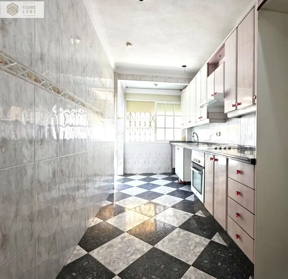 Cocina de Piso en venta en Málaga con Aire acondicionado