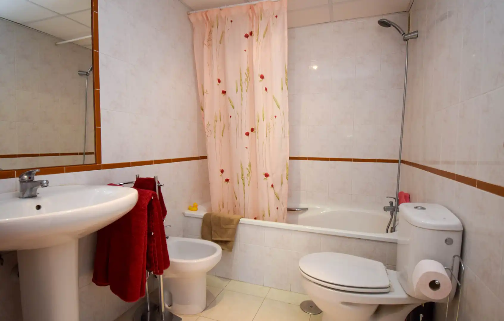 Bathroom of Attic for sale in Benalmádena  with Air Conditioner, Heating and Terrace