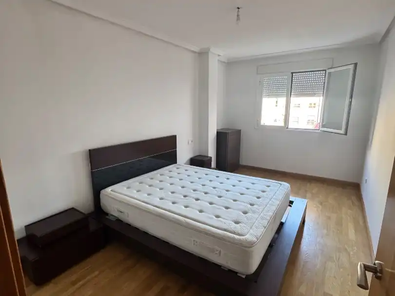 Habitación de Piso de alquiler en La Bañeza , León