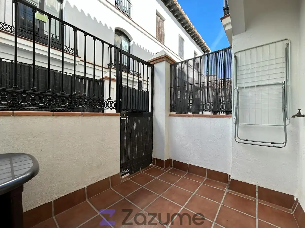 Terrassa de Pis de lloguer en Vélez de Benaudalla, Granada