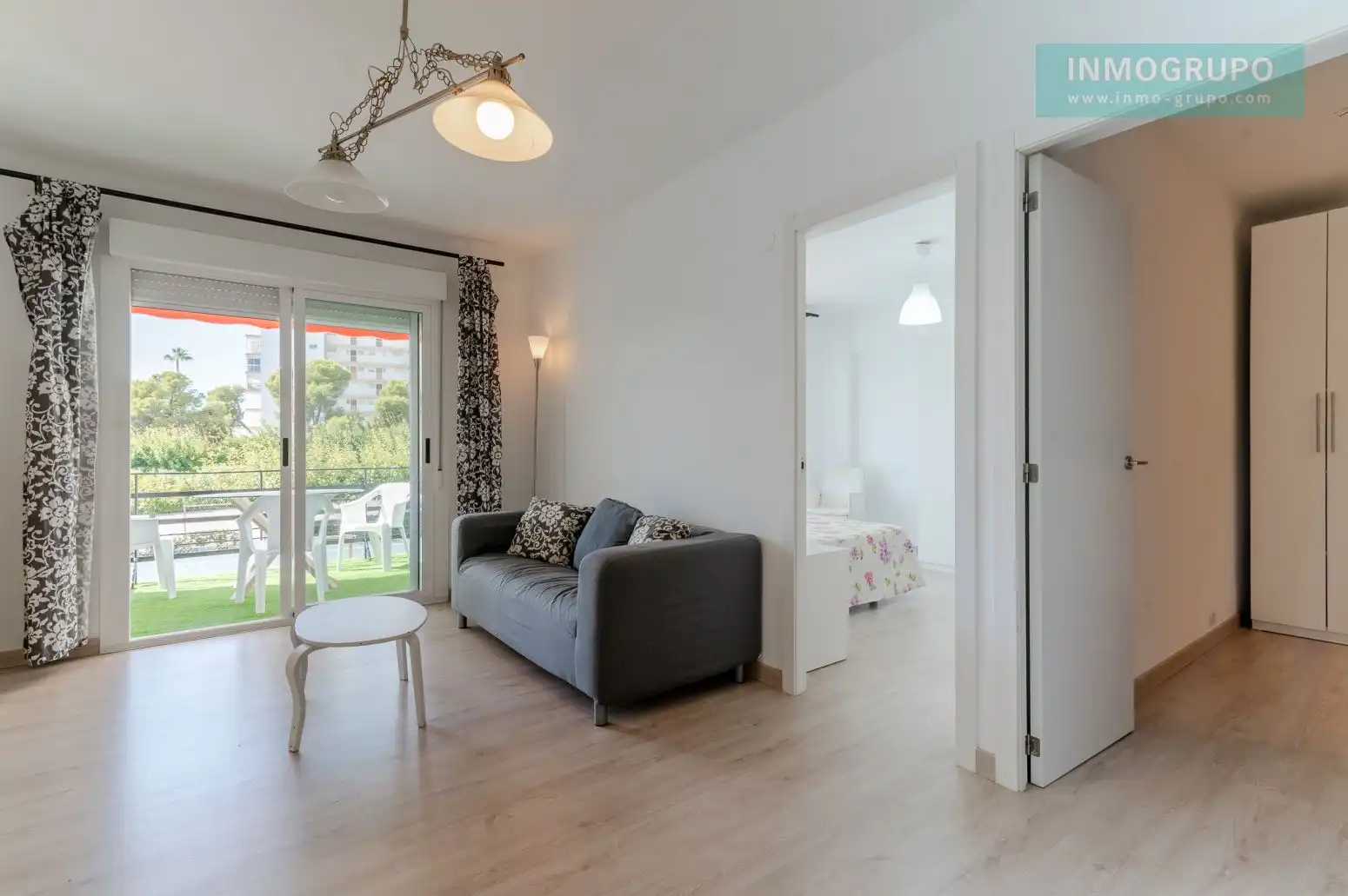 Sala d'estar de Pis en venda en Benicasim / Benicàssim amb Terrassa i Piscina comunitària