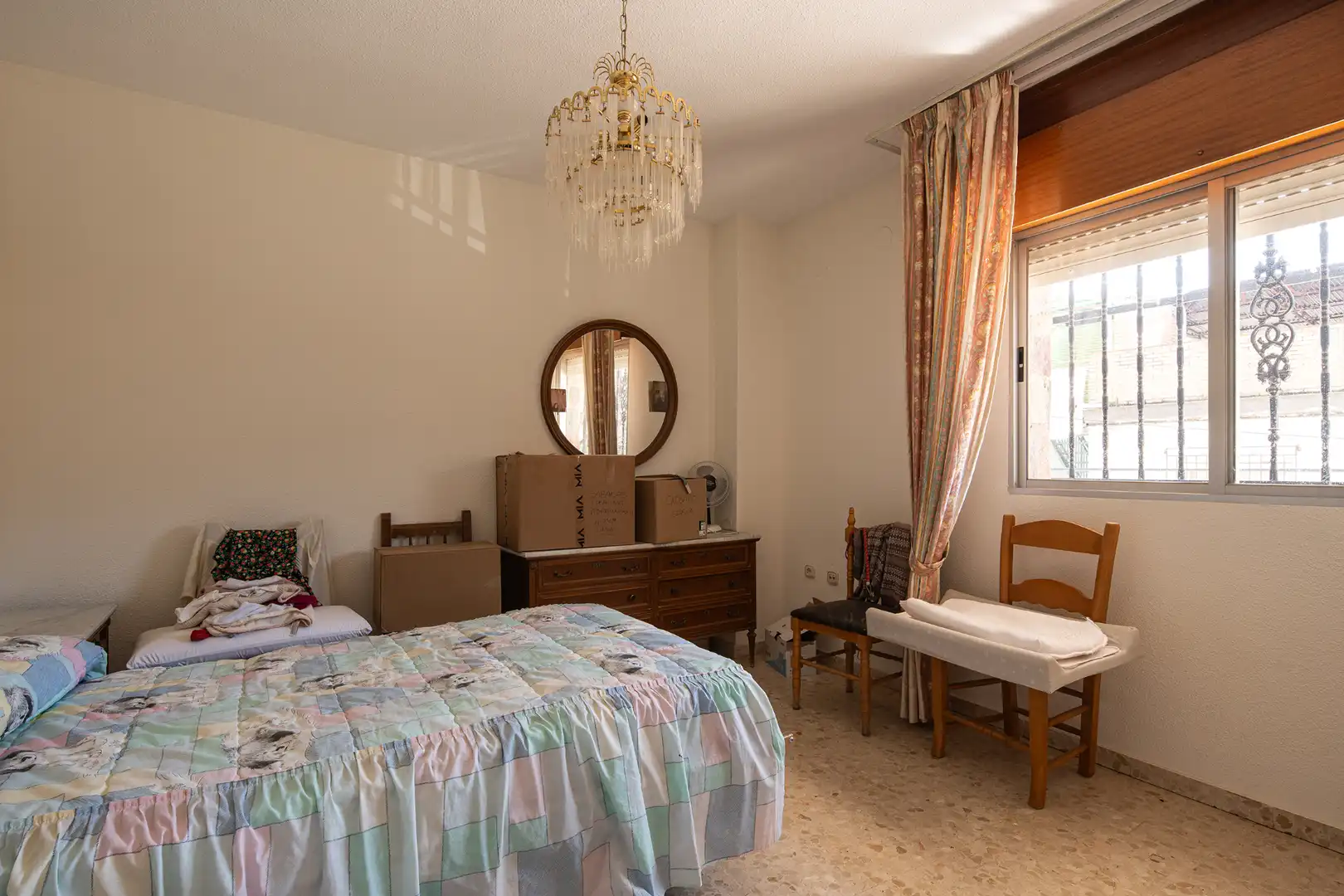Schlafzimmer von Einfamilien-Reihenhaus zum Verkauf in Granada mit Klimaanlage, Privatgarten und Terrasse