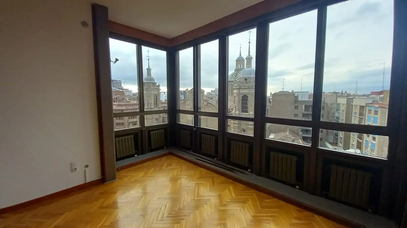 Wohnung mit Terrasse zur Miete in Plaza de Miguel Salamero