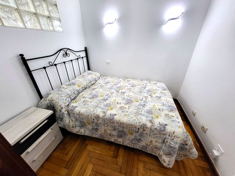 Apartment to rent in Rúa de Pizarro, Plaza España - Corte Inglés, Centro Urbano