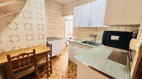 Foto 5 de Piso en venta en Calle Calle Alozaina, Santa Cristina - San Rafael, Málaga Capital