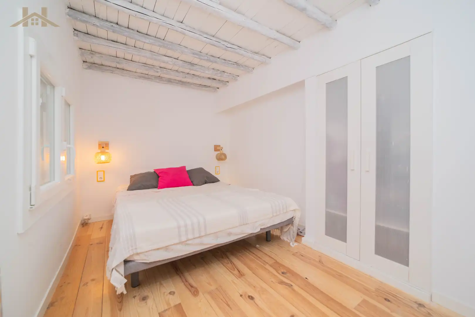 Bedroom of Houses for sale in Cadalso de los Vidrios  with Air Conditioner, Heating and Private garden