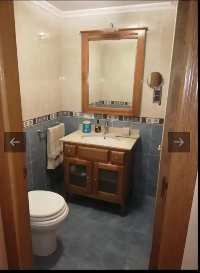Badezimmer von Wohnung zur Miete in A Pobra do Caramiñal