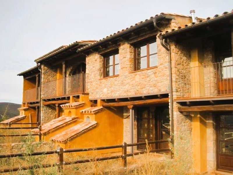 Vista exterior de Casa o xalet en venda en Sarroca de Bellera amb Jardí privat i Alarma