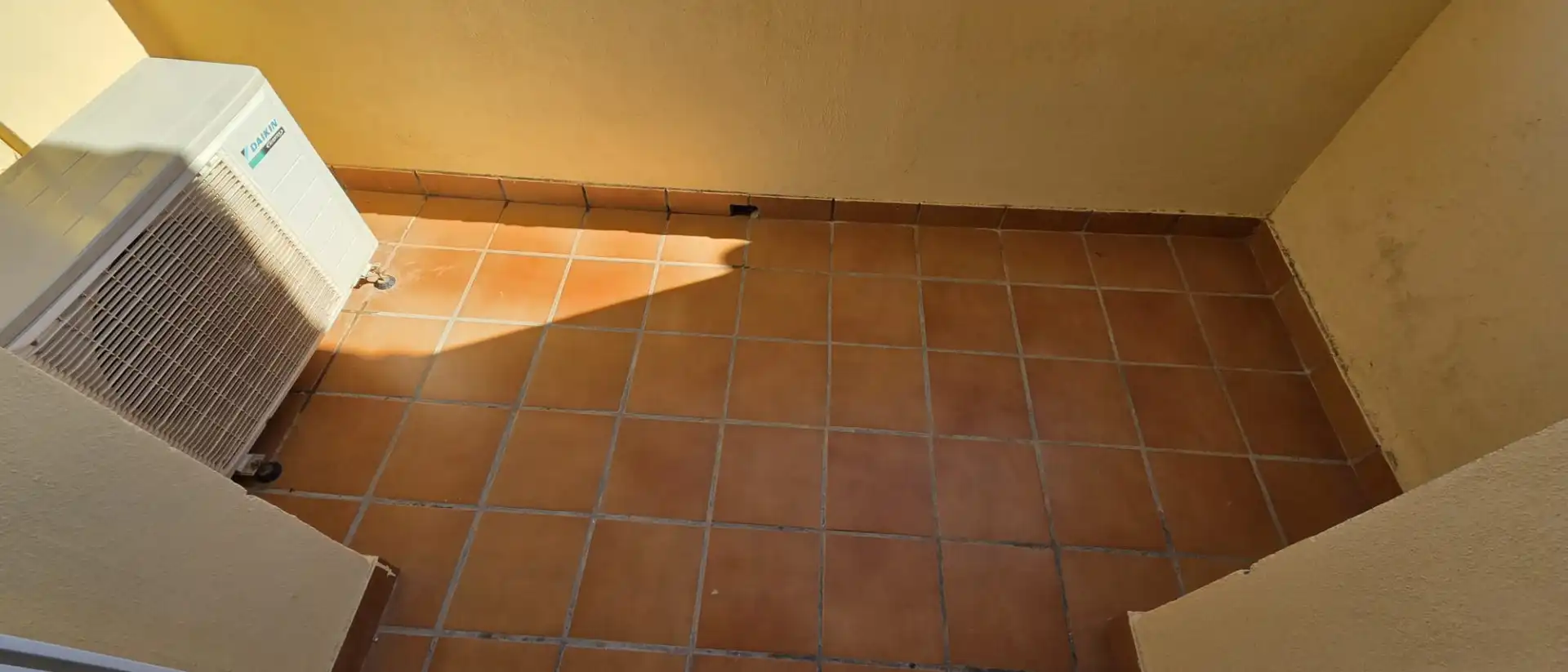 Terrassa de Casa adosada en venda en Alhaurín de la Torre amb Aire condicionat, Jardí privat i Terrassa