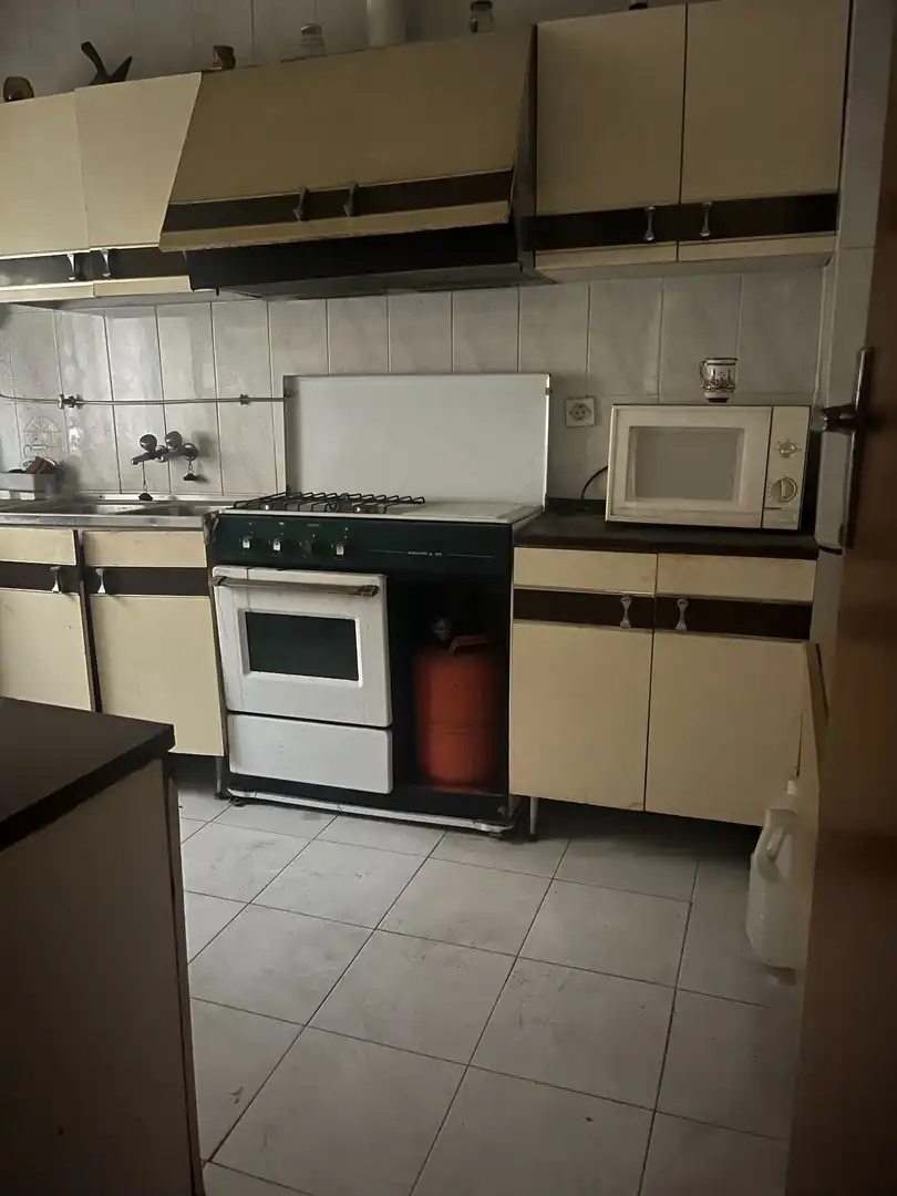 Küche von Wohnung zum Verkauf in El Hoyo de Pinares  mit Privatgarten und Terrasse