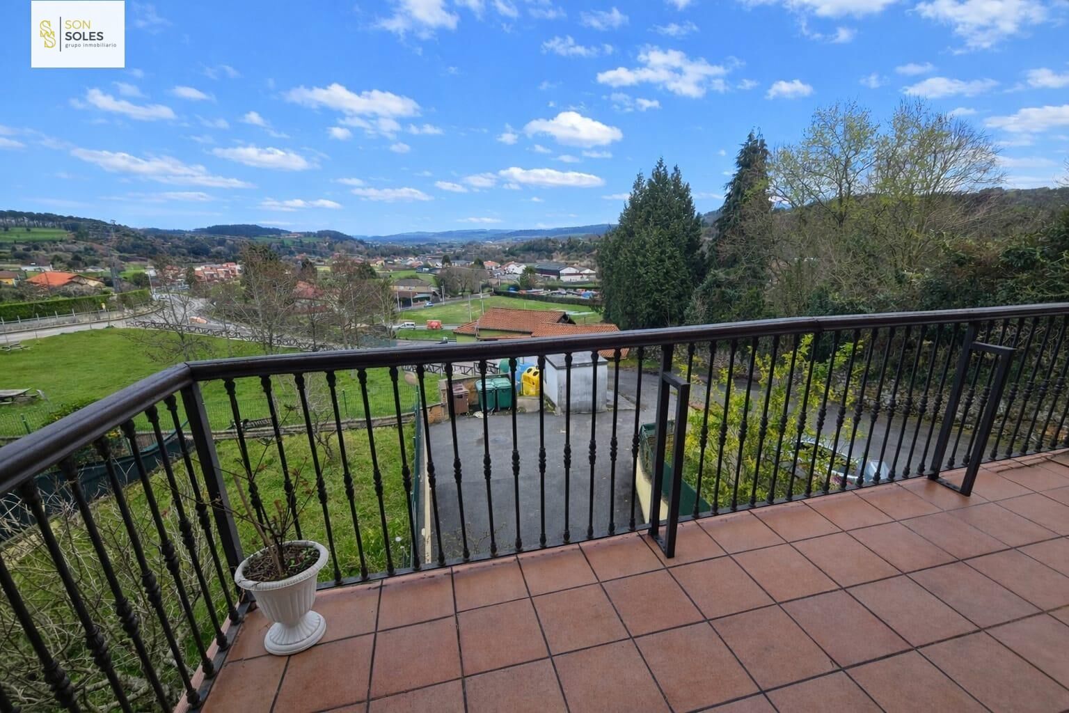 Terrace of Duplex for sale in Reocín  with Heating, Parquet flooring and Terrace