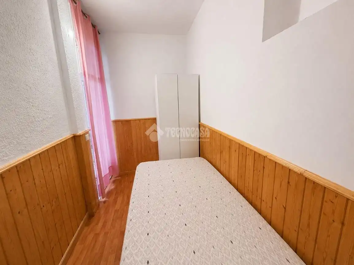 Habitación de Piso en venta en Madrid con Aire acondicionado, Terraza y Amueblado