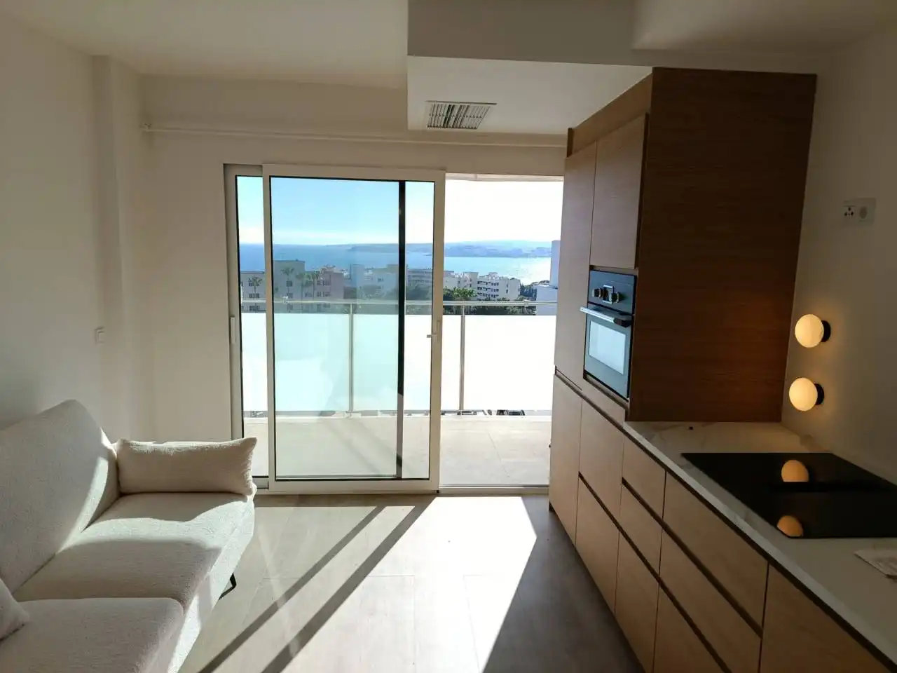 Habitación de Apartamento en venta en Calvià con Aire acondicionado, Terraza y Amueblado