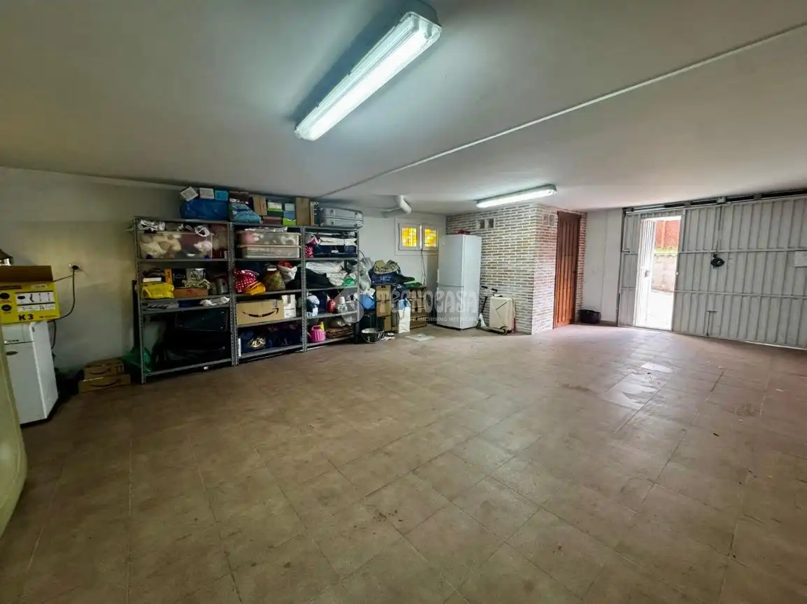 Casa adosada en venta en Pedrezuela con Aire acondicionado, Terraza y Amueblado