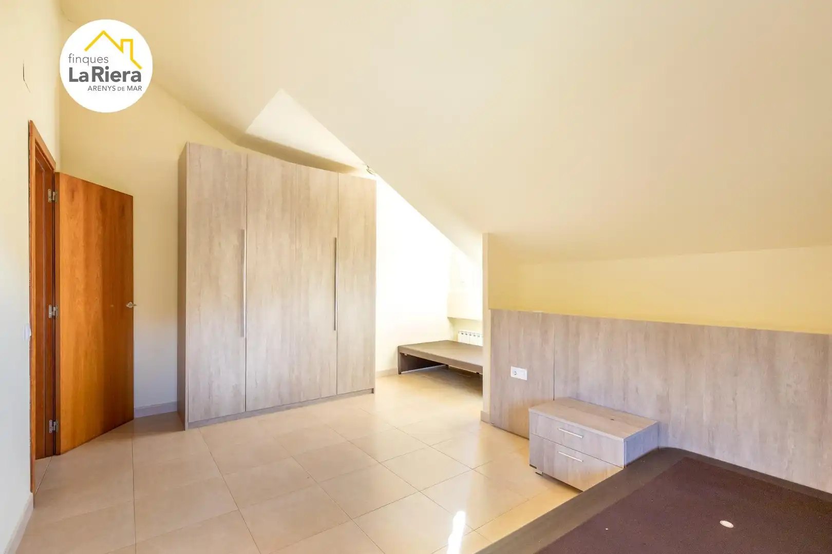 Habitación de Casa o chalet en venta en Arenys de Mar con Aire acondicionado, Calefacción y Jardín privado