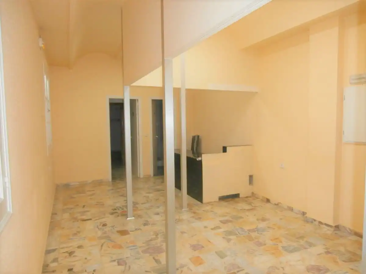 Locale commerciale in affitto a Grado, imagen 4