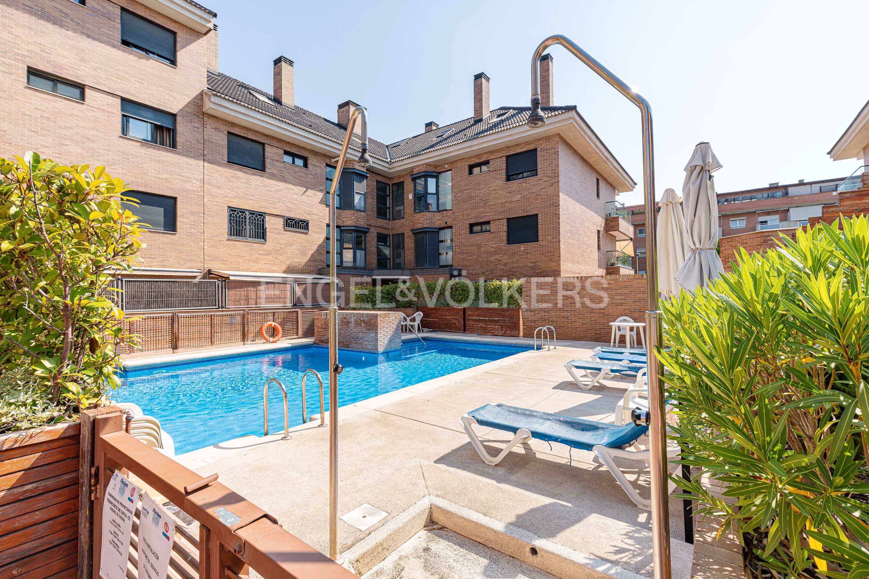 Vista exterior de Apartamento de alquiler en Pozuelo de Alarcón con Aire acondicionado, Calefacción y Parquet