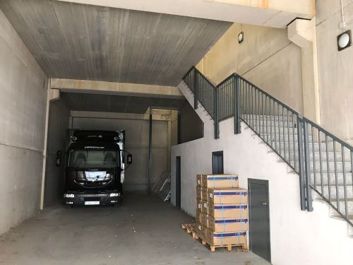 Parking de Nave industrial en venta en Alcorcón