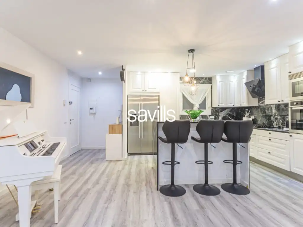 Cocina de Apartamento en venta en Barcelona con Aire acondicionado, Amueblado y Balcón