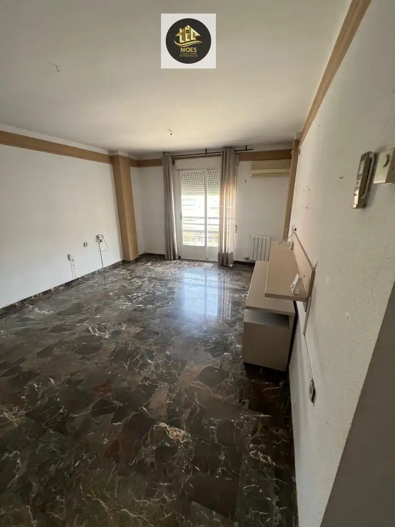 Bedroom of Flat for sale in Jaén  with Heating, Storage room and Balcony