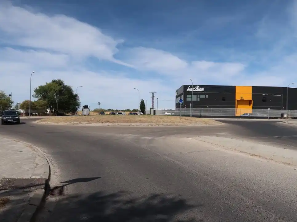 Außenansicht von Fabrik Grundstücke zum Verkauf in Alcorcón
