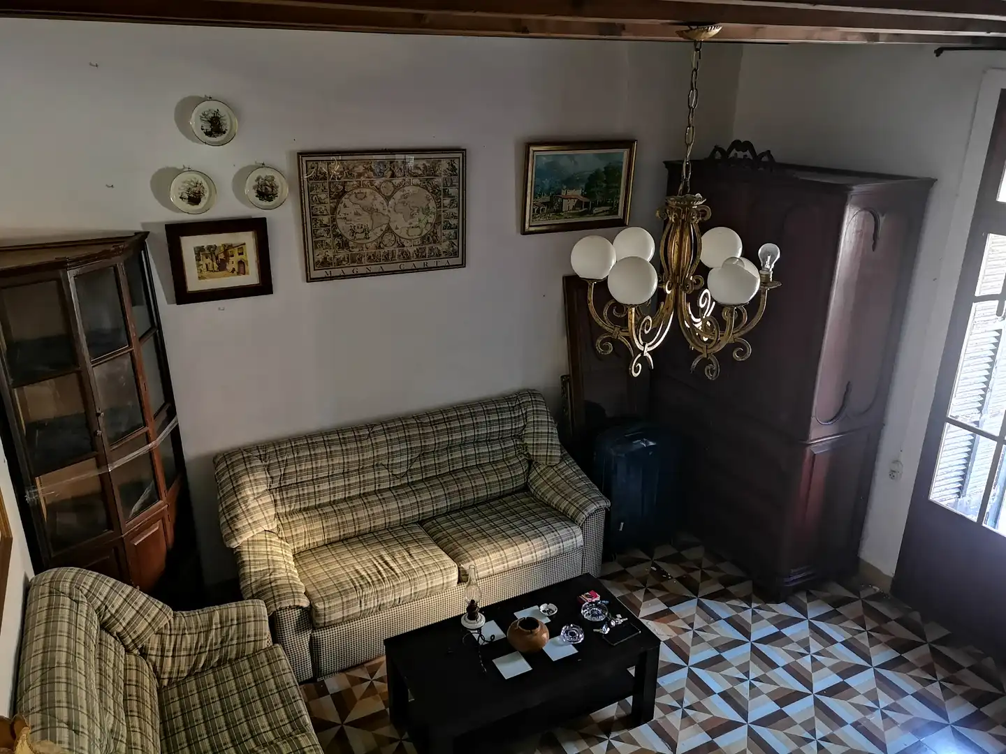 Sala d'estar de Casa o xalet en venda en Puigpunyent amb Jardí privat, Moblat i Forn