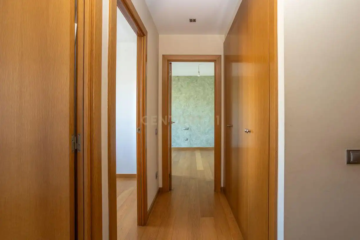 Apartamento en venta en Badalona con Jardín privado, Piscina y Balcón