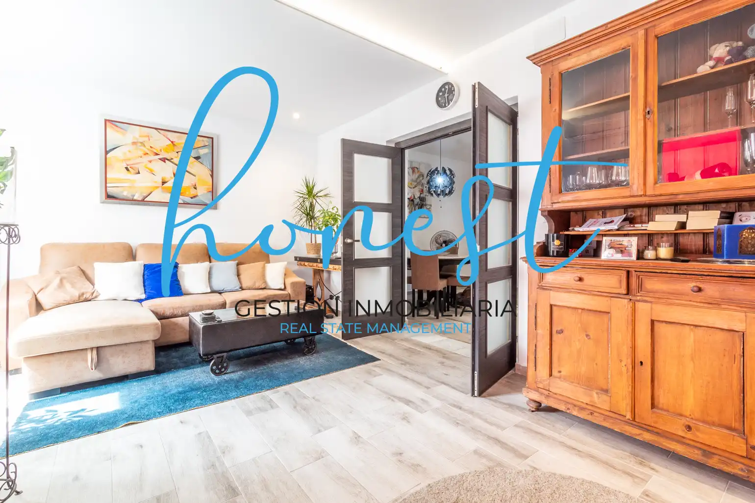 Vista exterior de Casa o chalet en venta en Torremolinos con Aire acondicionado y Amueblado