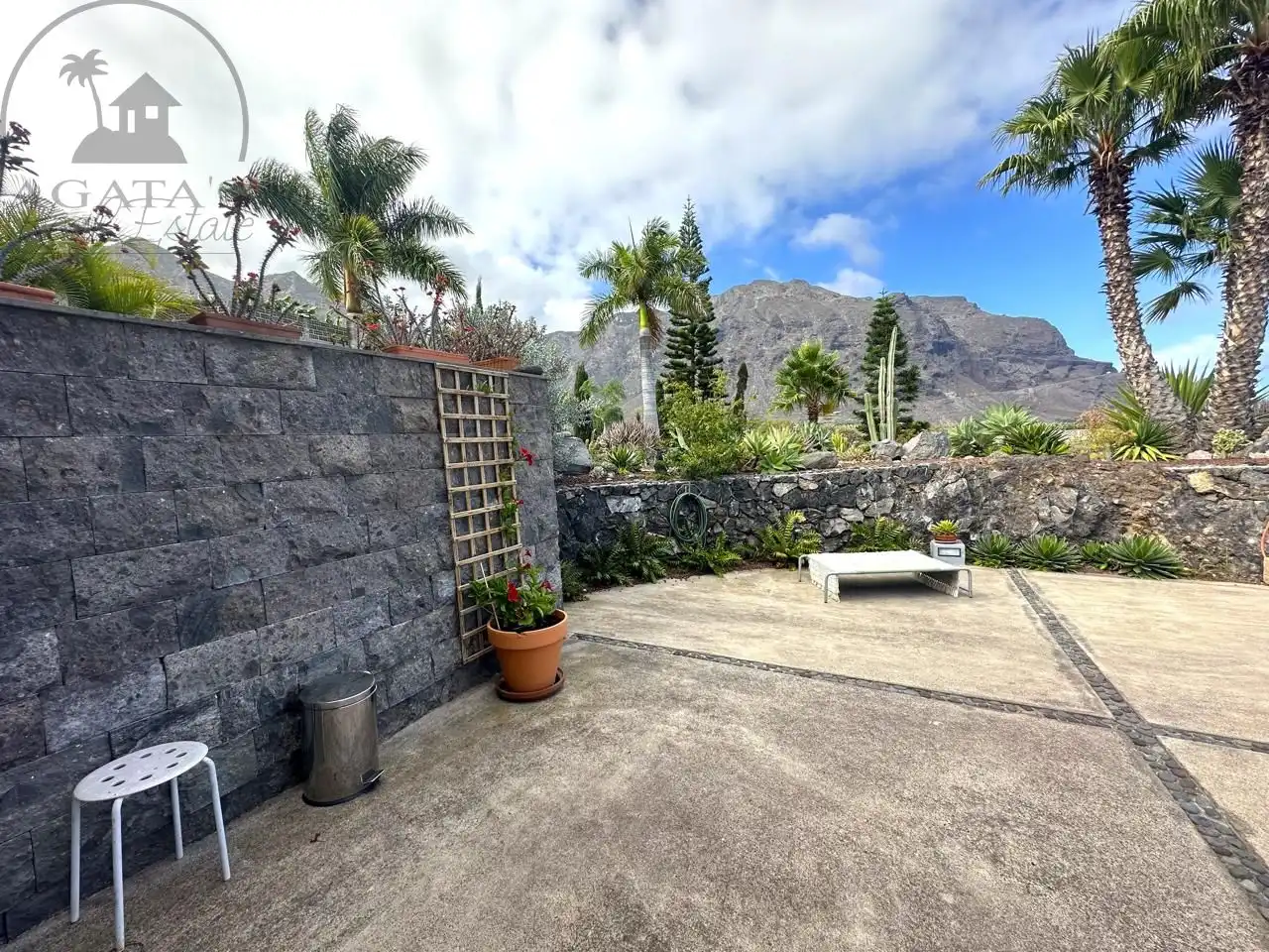 Vista exterior de Casa o xalet en venda en Buenavista del Norte amb Jardí privat i Terrassa