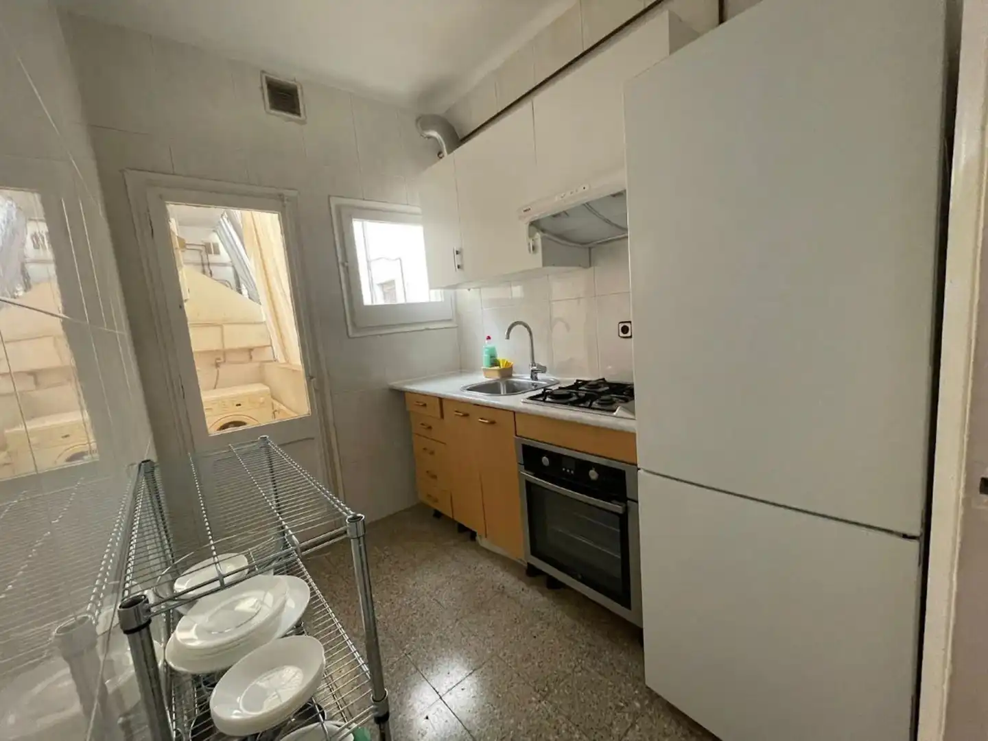 Kitchen of Flat for share in Les Corts