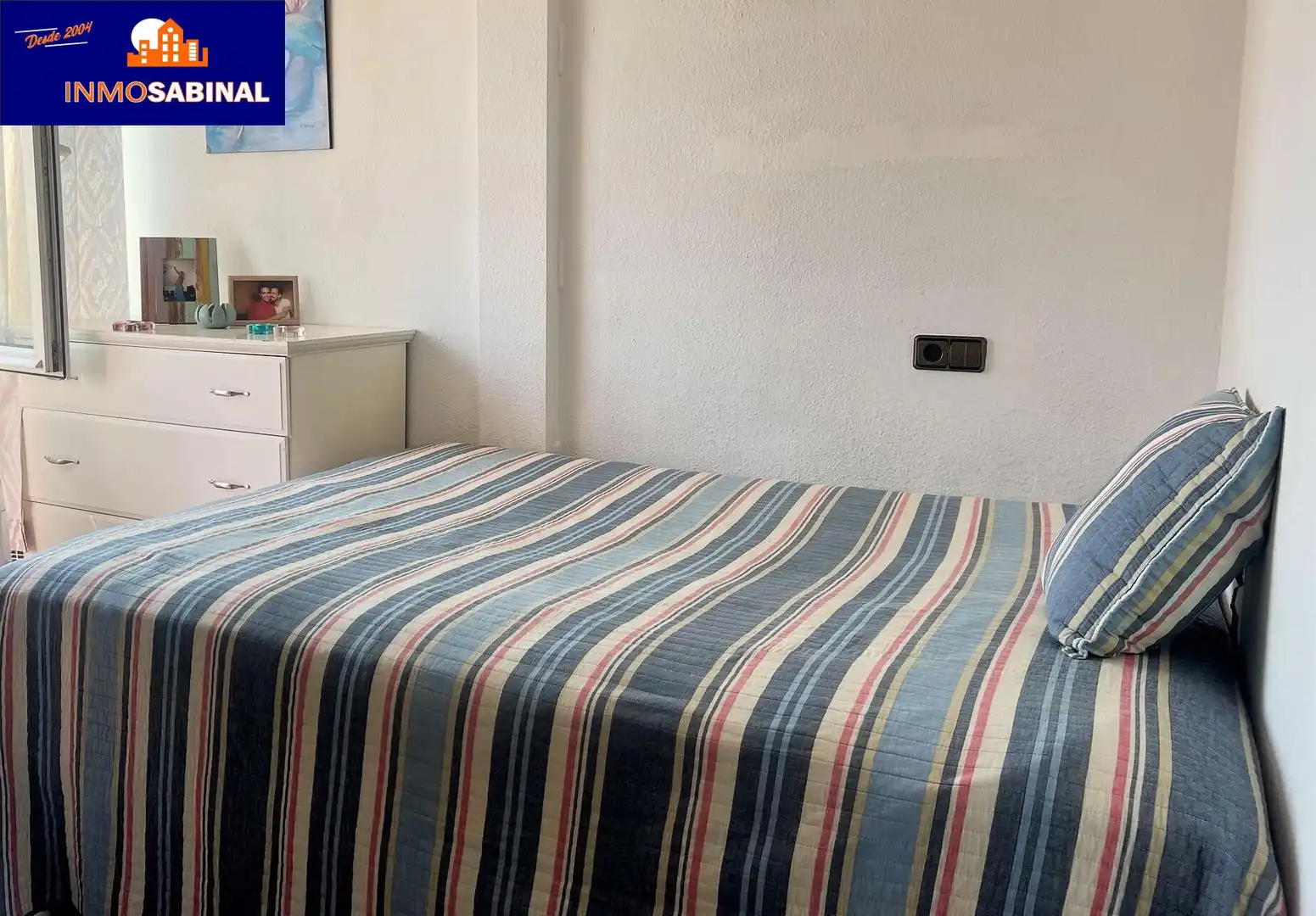 Habitación de Estudio en venta en Roquetas de Mar con Jardín privado, Terraza y Piscina comunitaria