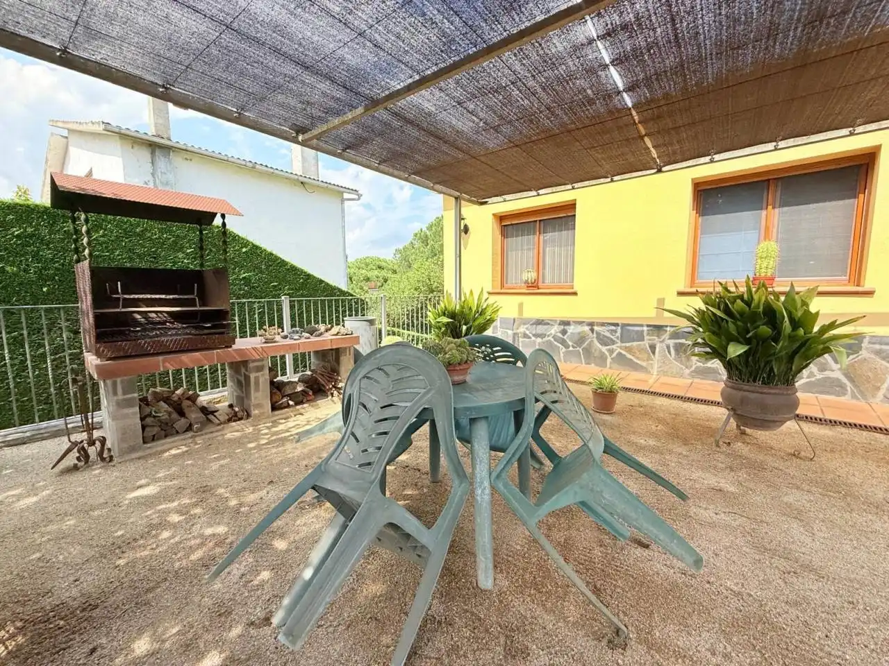 Casa con jardín en venta en Calle Miguel Ángel, imagen 3