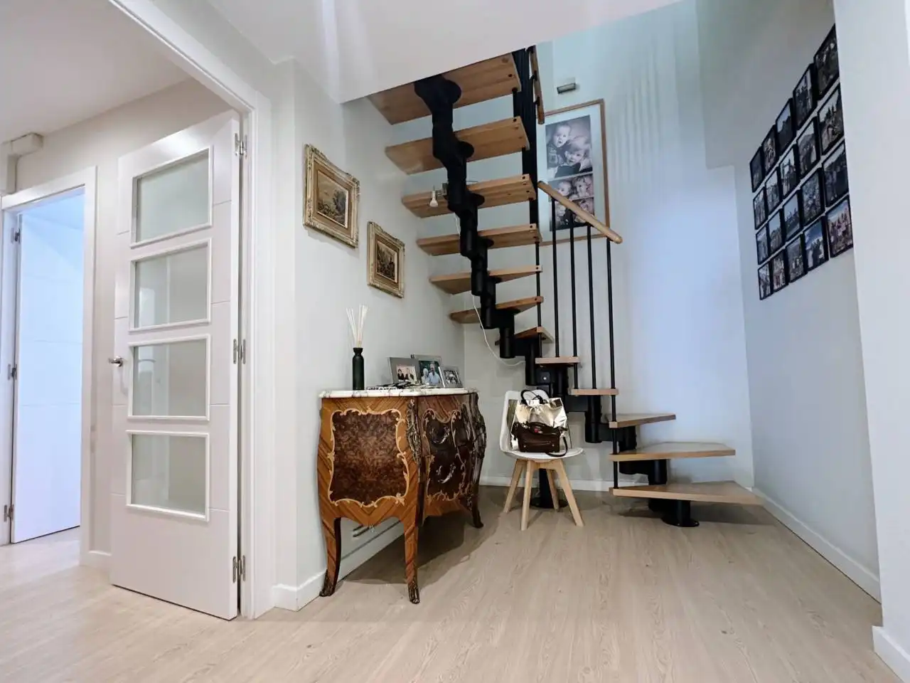 Maisonette zum Verkauf in Manresa mit Klimaanlage, Heizung und Parkett