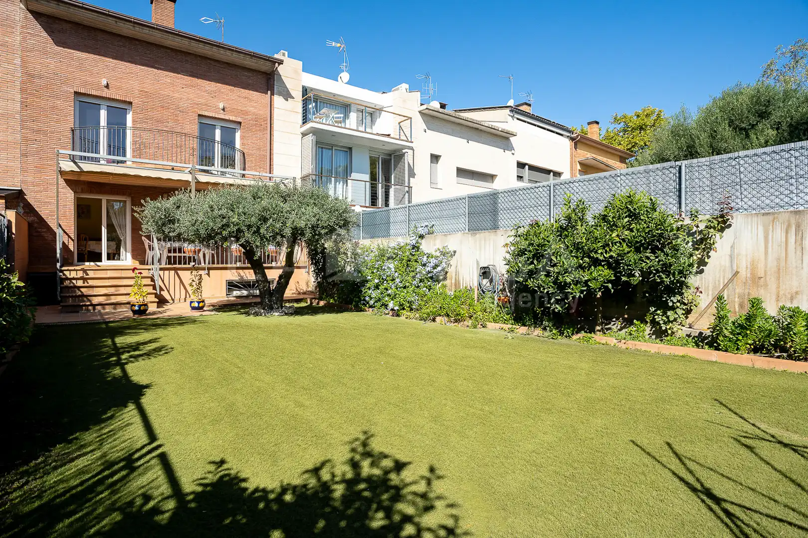 Adossat amb terrassa en venda a Font Verda