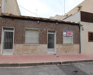 Exterior view of House or chalet for sale in Guardamar del Segura  with Heating and Storage room