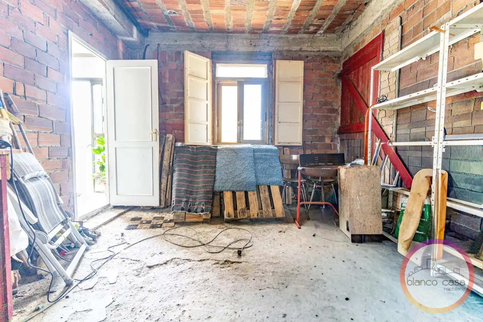 Casa o chalet en venta en A Laracha   con Calefacción y Trastero