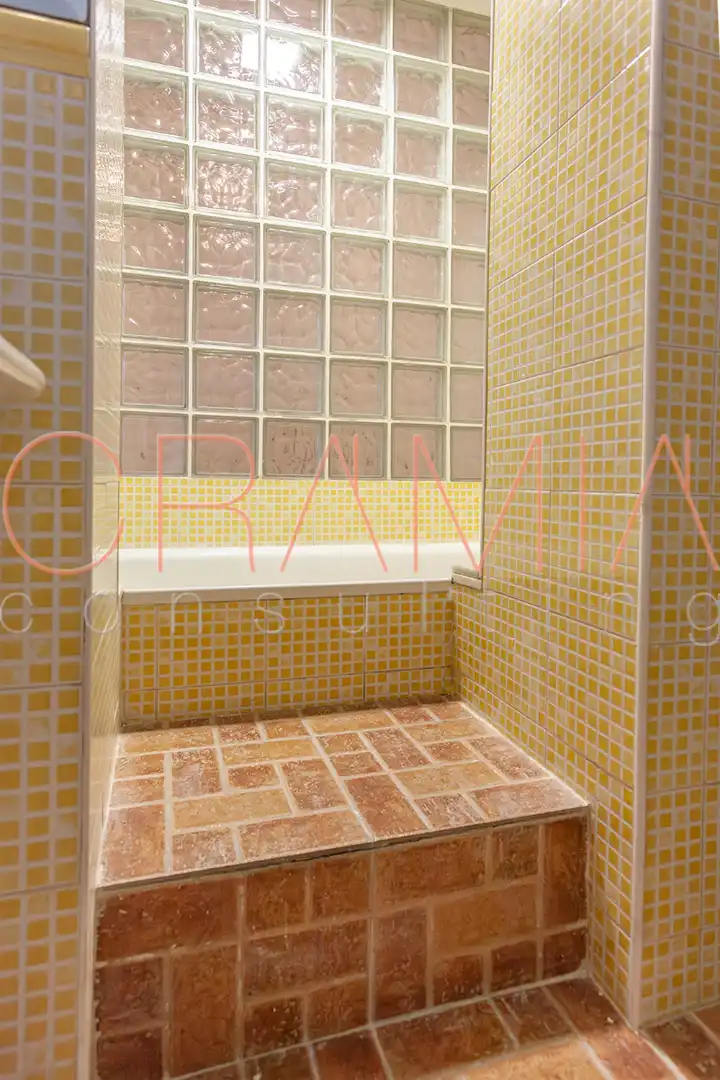 Baño de Piso en venta en Barcelona con Aire acondicionado, Horno y Balcón