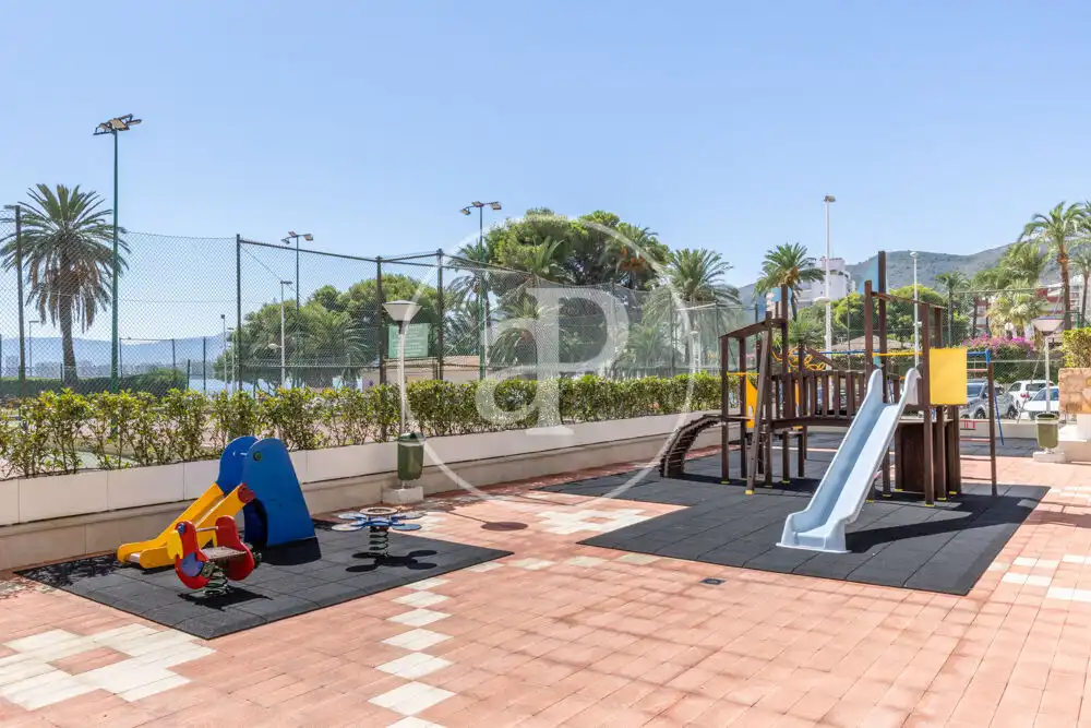 Appartamento con terrazza in affitto a Carrer Ciutats Unides, imagen 45