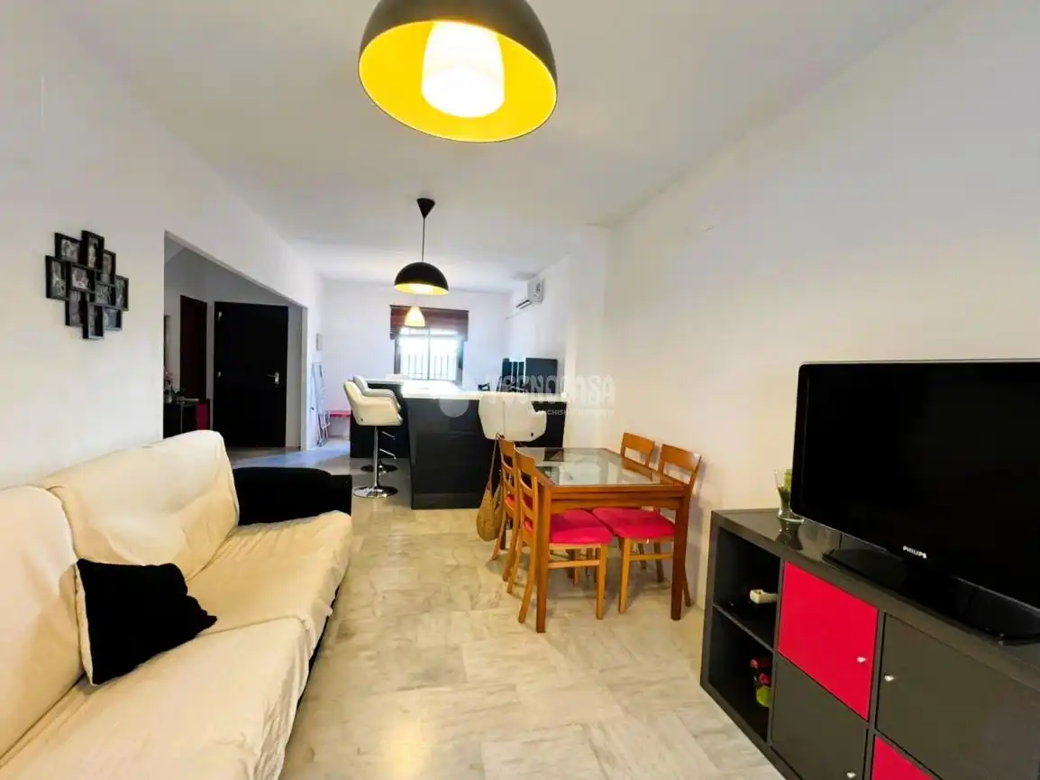 Habitatge amb terrassa en venda a Pilas, imagen 6