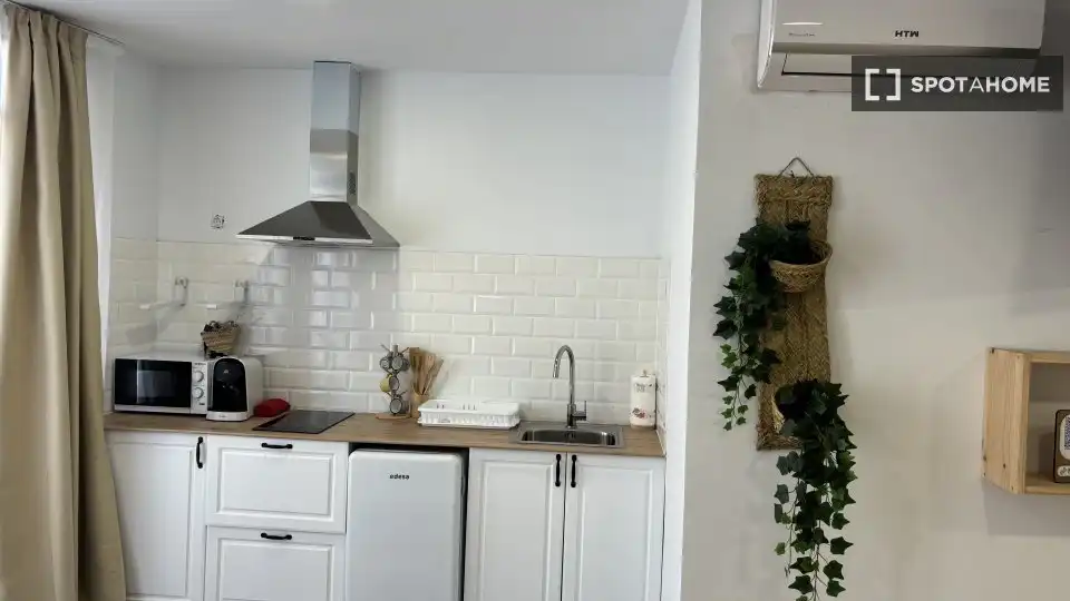 Küche von Wohnung zur Miete in Alzira mit Klimaanlage, Heizung und Möbliert