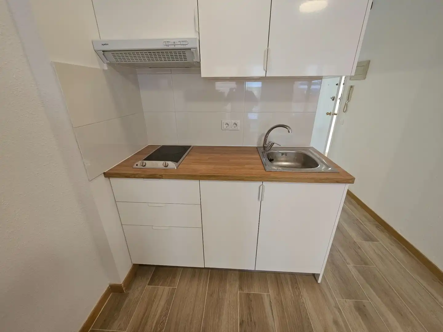 Kitchen of Apartments for rent in Madrid  with Air Conditioner, Heating and Terrace