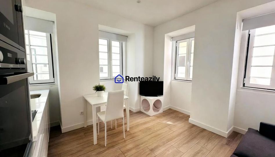 Apartamento de alquiler en Calle de las Huertas, Cortes - Huertas - Imagen 3