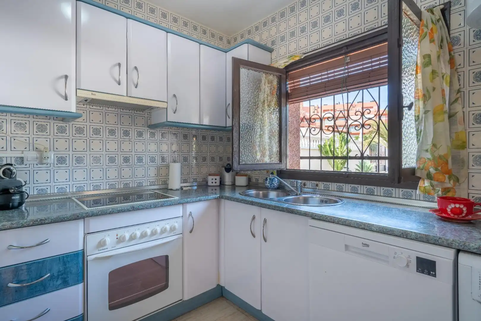 Cocina de Casa o chalet en venta en Roquetas de Mar