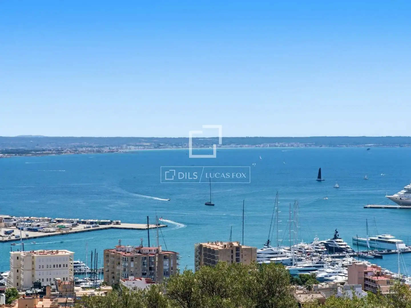 Piso en venta en  Palma de Mallorca con Aire acondicionado y Piscina