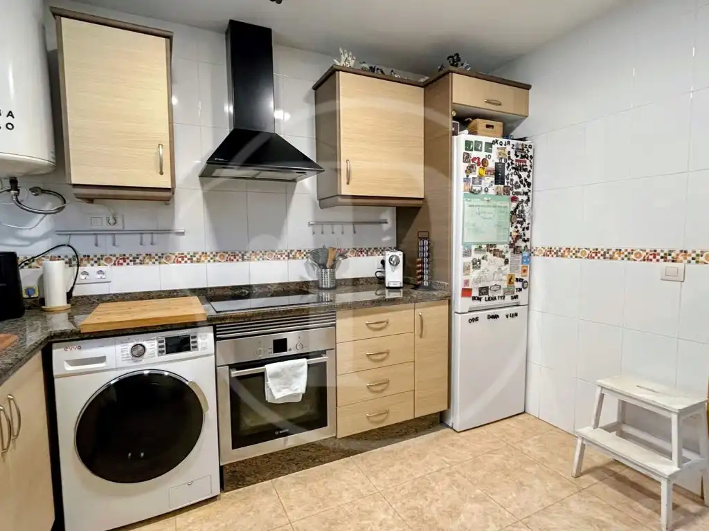Cocina de Apartamento en venta en Silla con Aire acondicionado y Balcón