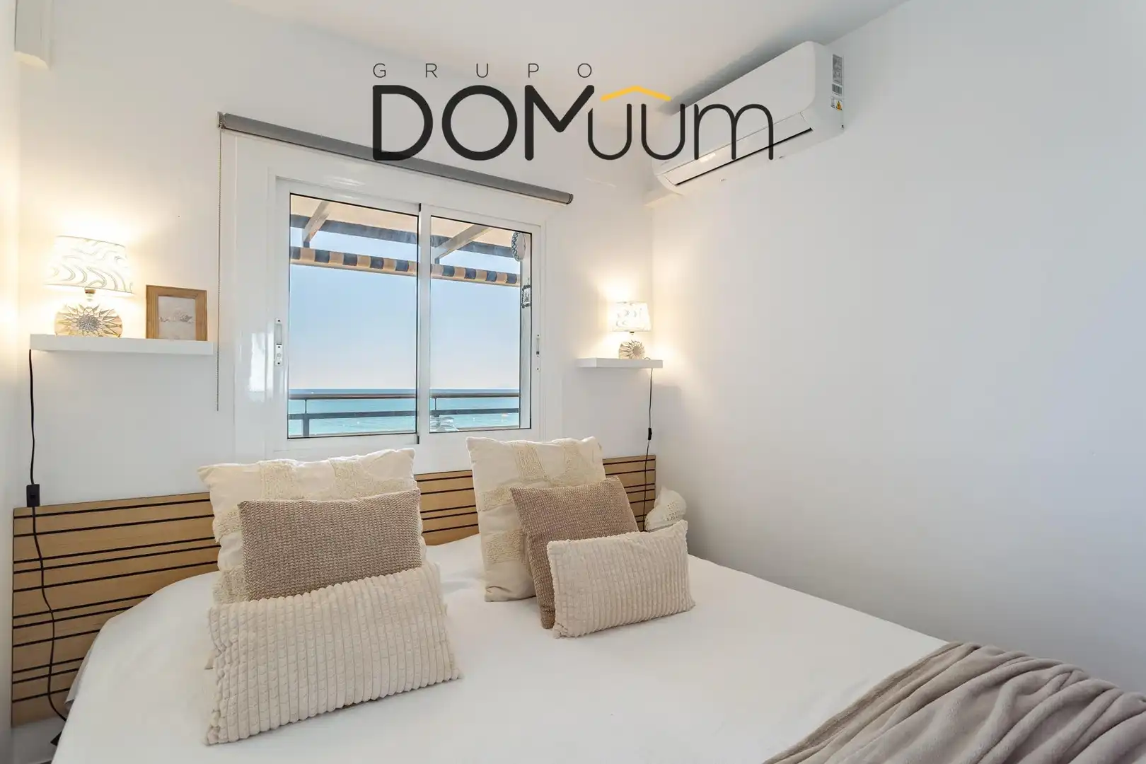 Dormitori de Pis en venda en Salou amb Aire condicionat i Terrassa