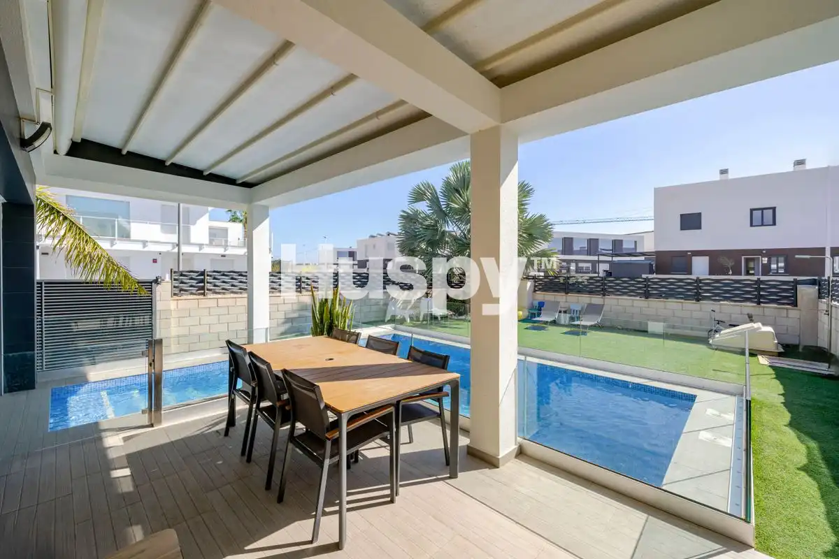 Doppelhaushälfte mit Terrasse zum Verkauf in Calle Malta, imagen 5